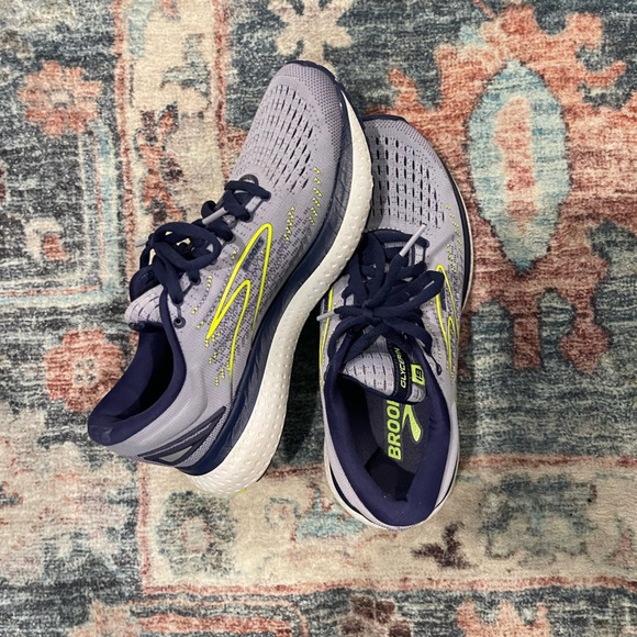 Brooks Women's Glycerin 19 Neutral Running Shoe - Picture 3 of 5